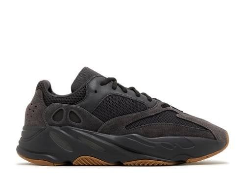Yeezy 700 Utility Black