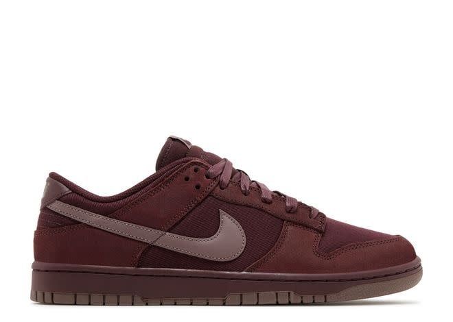 Nike Dunk Low Burgundy Crush