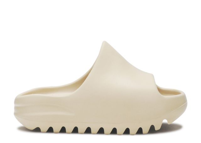 Yeezy Slide Desert Sand (PS)