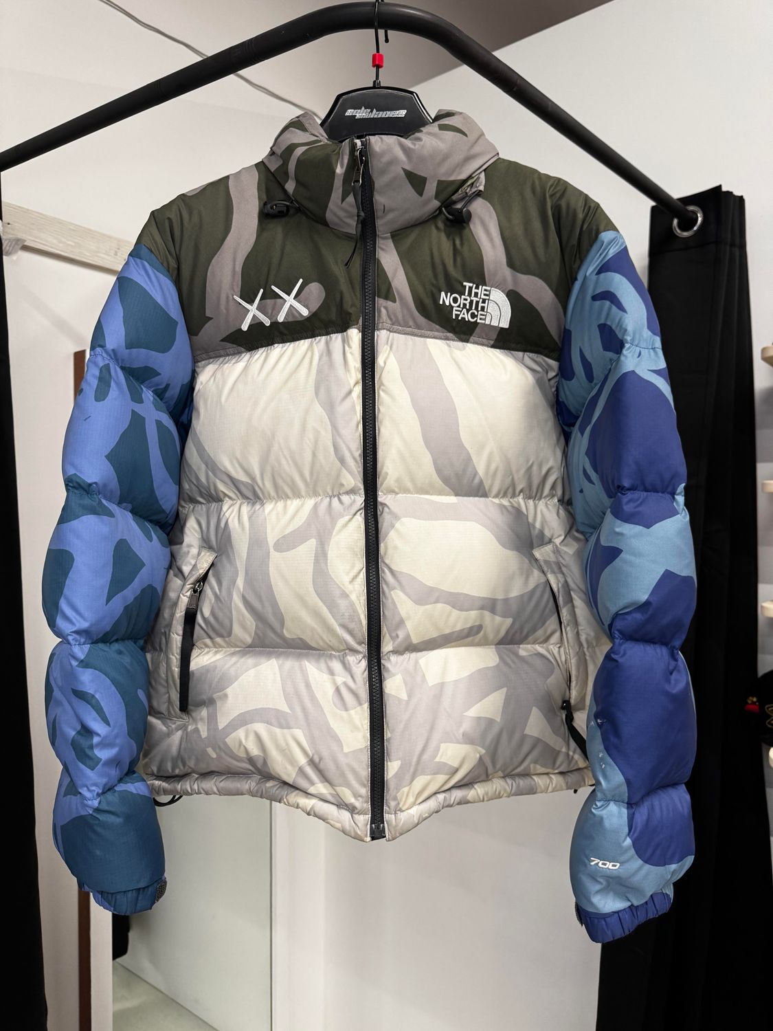 USED Kaws x The North Face Retro 1996 Nupste Jacket 'Moonlight Ivory Nupste Print'