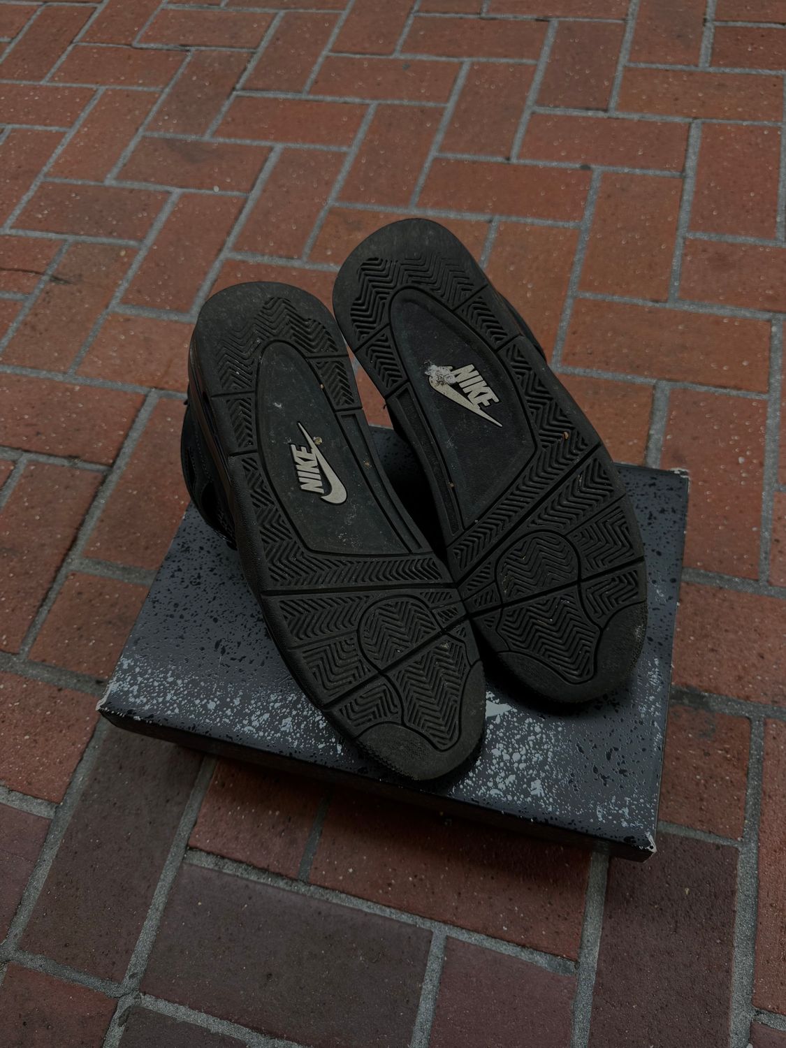Pre-Owned Jordan 4 Black Cat (2025)