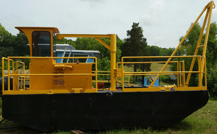 BT933: Louisville Dredge Tender 20' X 8' X 3'6"