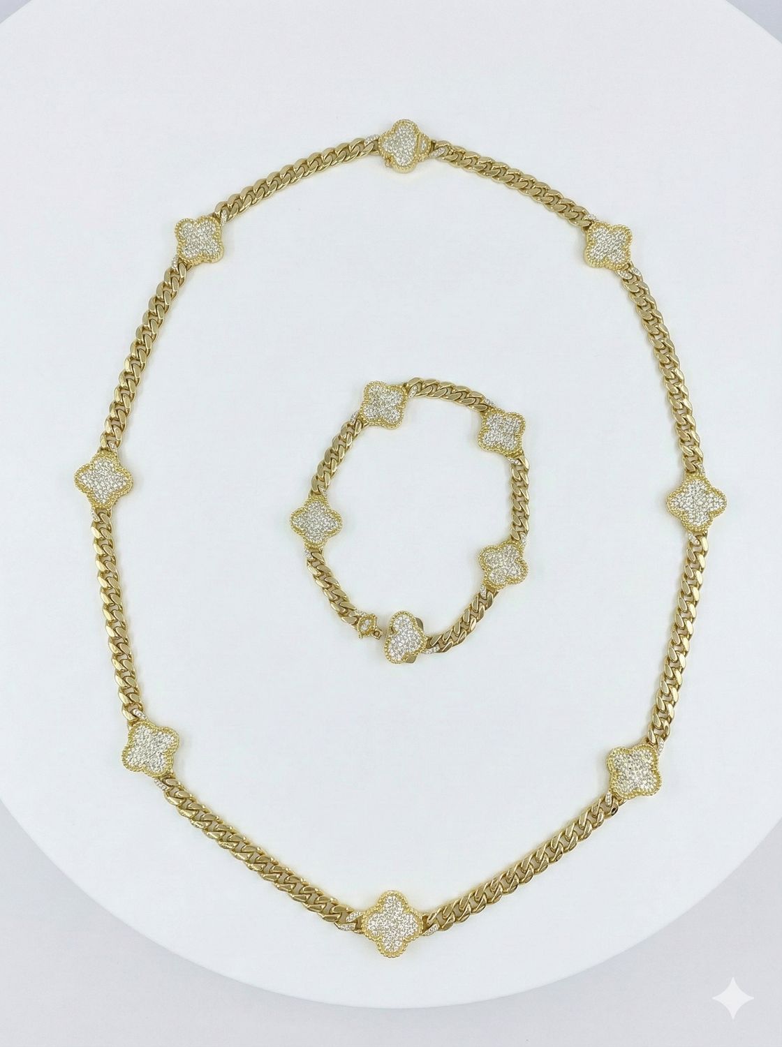 Set de Lujo 10K Halo y Zirconias