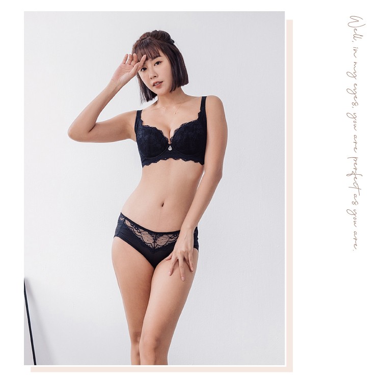 內衣/微漾 CDE 涼感收副乳 氣質美背剪裁 85711 小百合胸罩 台灣製