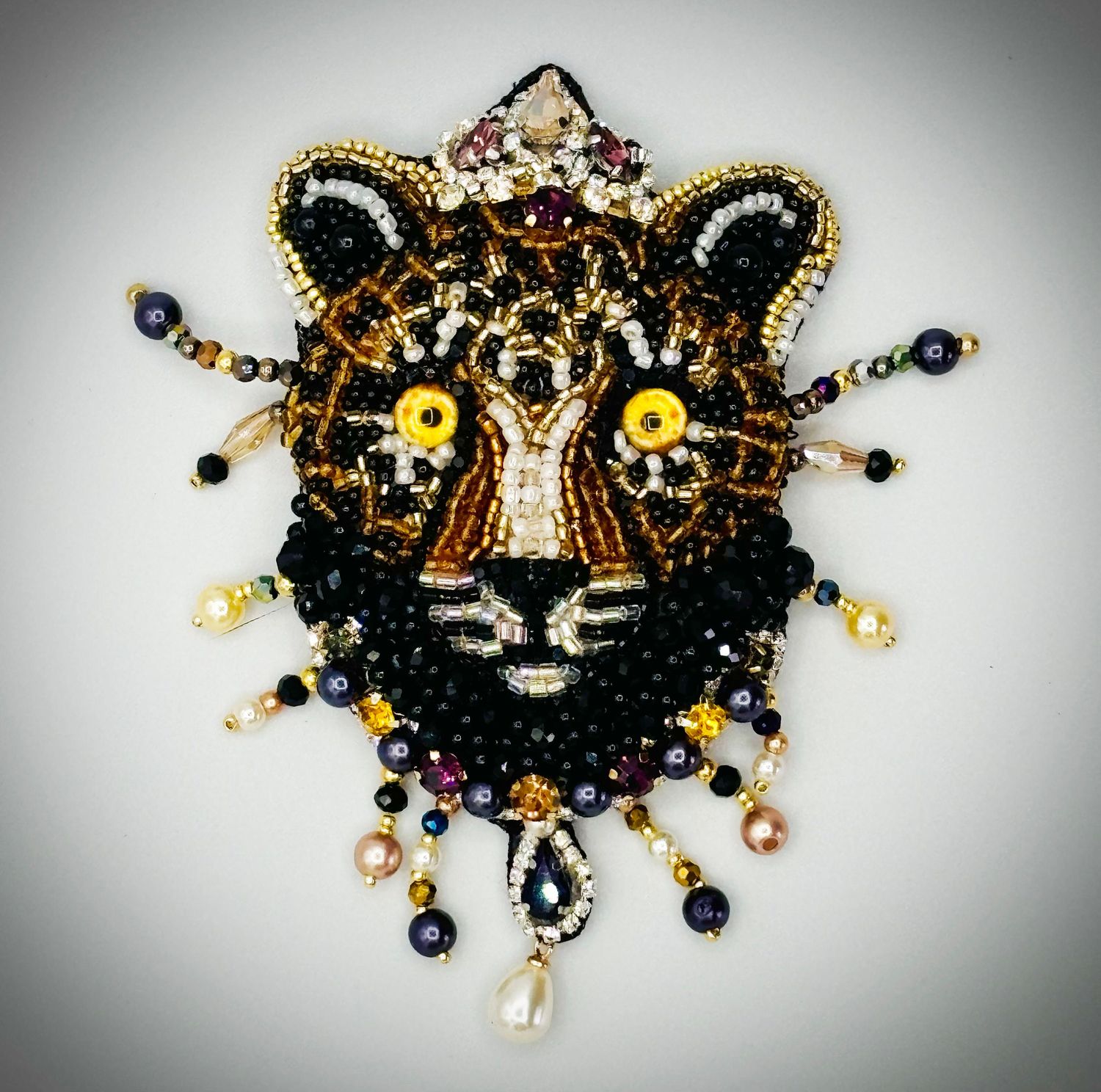 Leopard King Brooch / Broche Roi Leopard