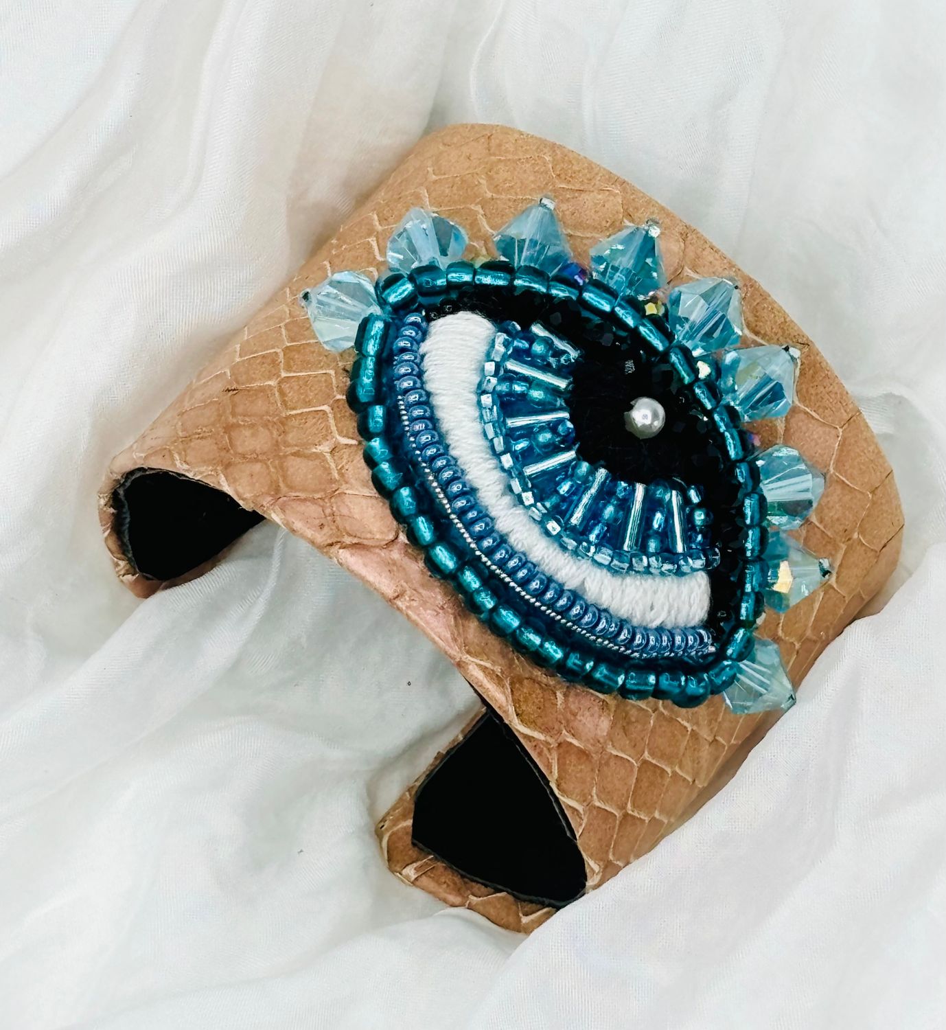 Serpentine Turquoise Eye