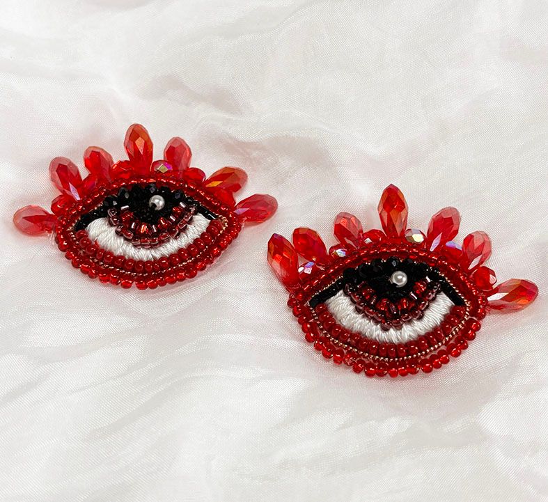 Red Eye earrings