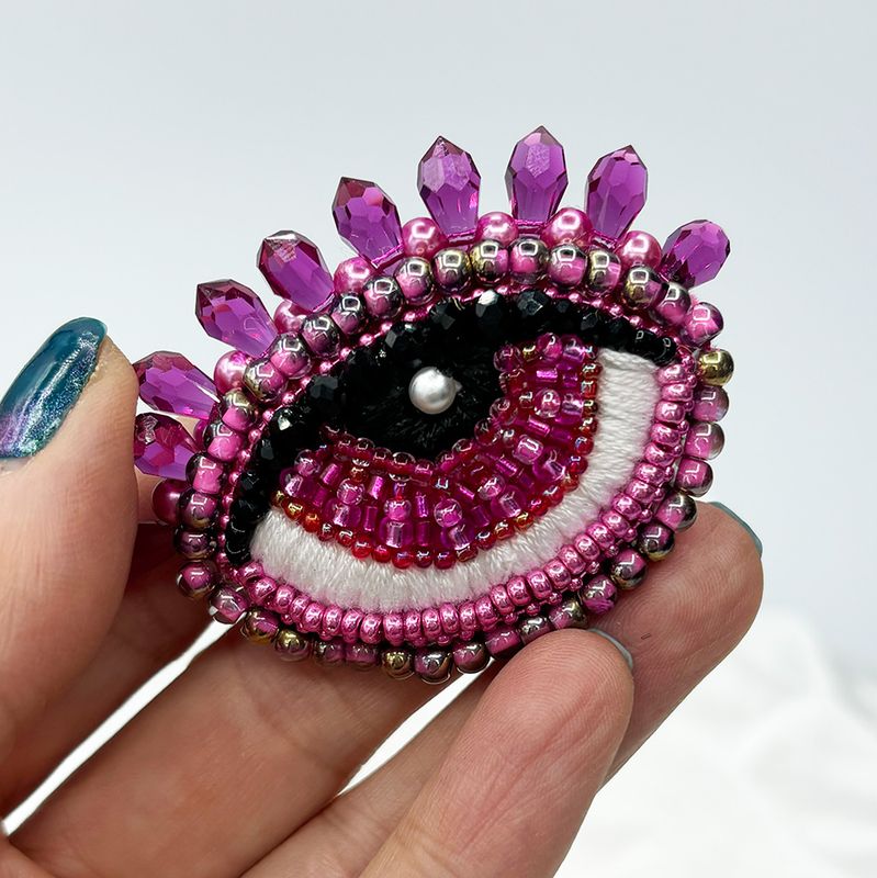 Hot pink Eye brooch