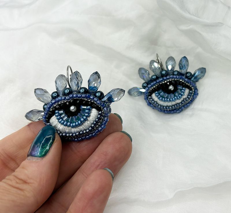 Ice blue Eye earrings