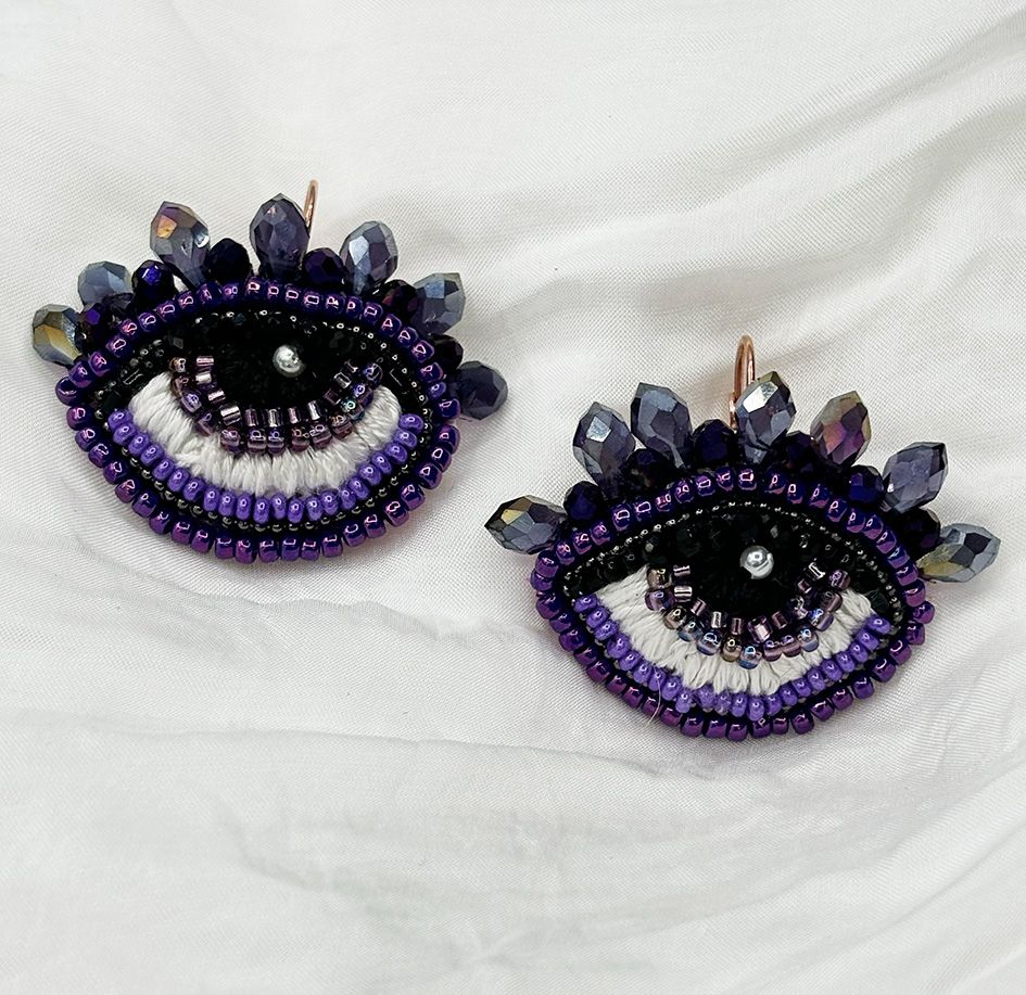 Purple Eye earrings