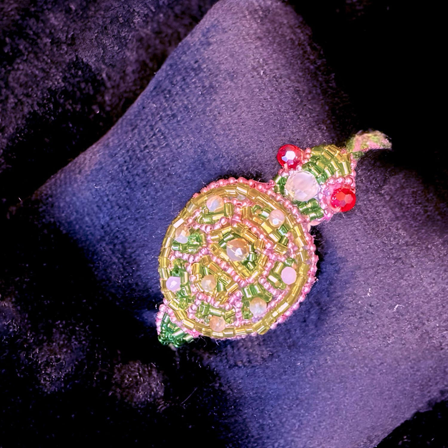 Gold rose, green and pearly white