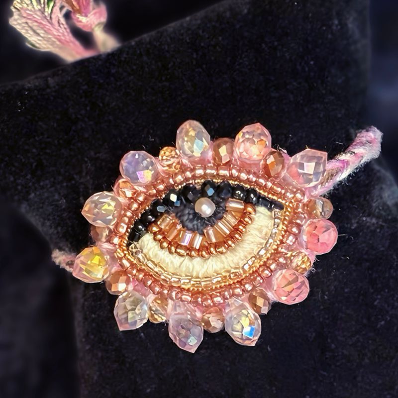 Baby pink Eye