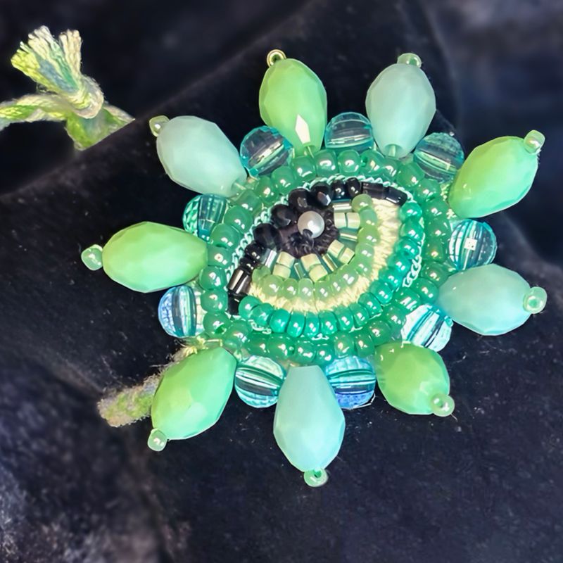 Celadon green Eye