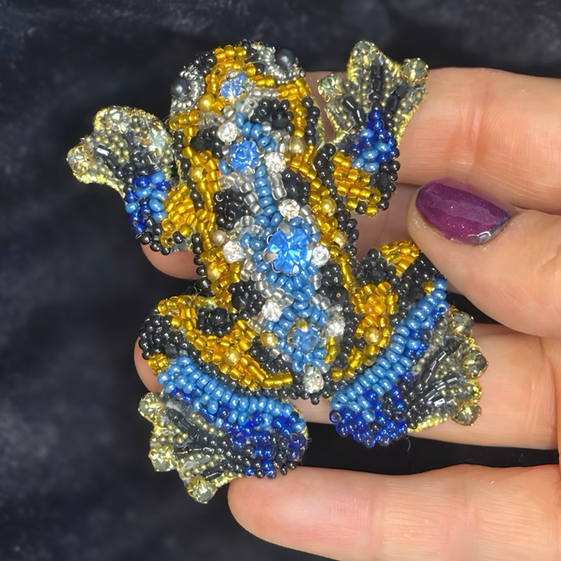 Royal blue and gold frog