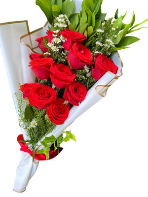 BOUQUET OF 12 RED
