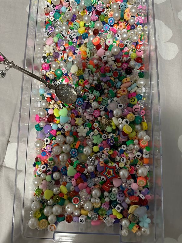 Bead Confetti (1 bag)