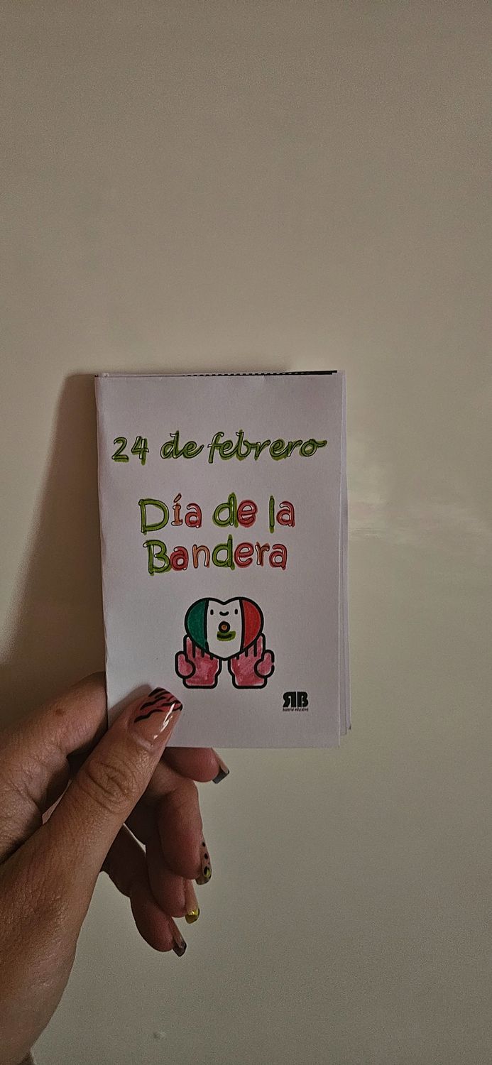 Minilibro Día de la Bandera
