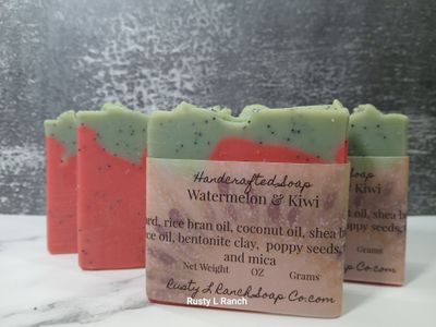 Watermelon &amp; Kiwi  ( With poppy seeds )