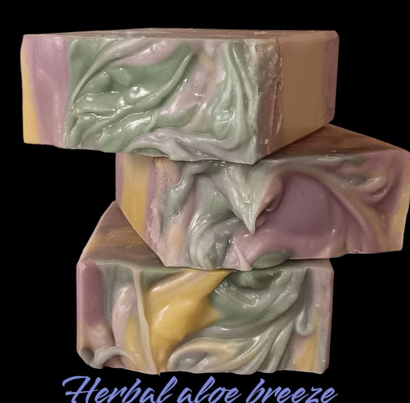 Herbal aloe breeze made with real aloe