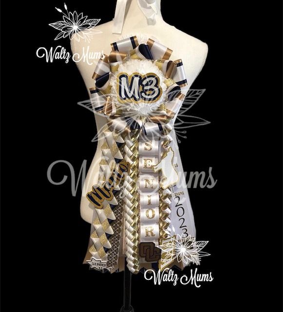 Deluxe Homecoming Garter