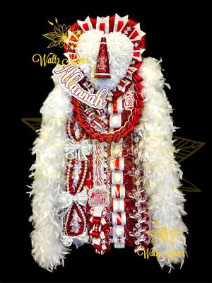 Heart Shaped Homecoming Mum