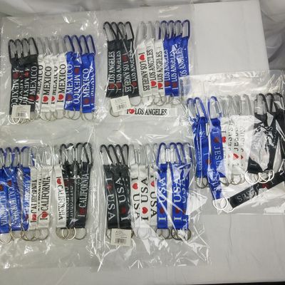 Keychain w/hook / Mexico, Jesus, CA, LA,USA (636/60) 5 Desing