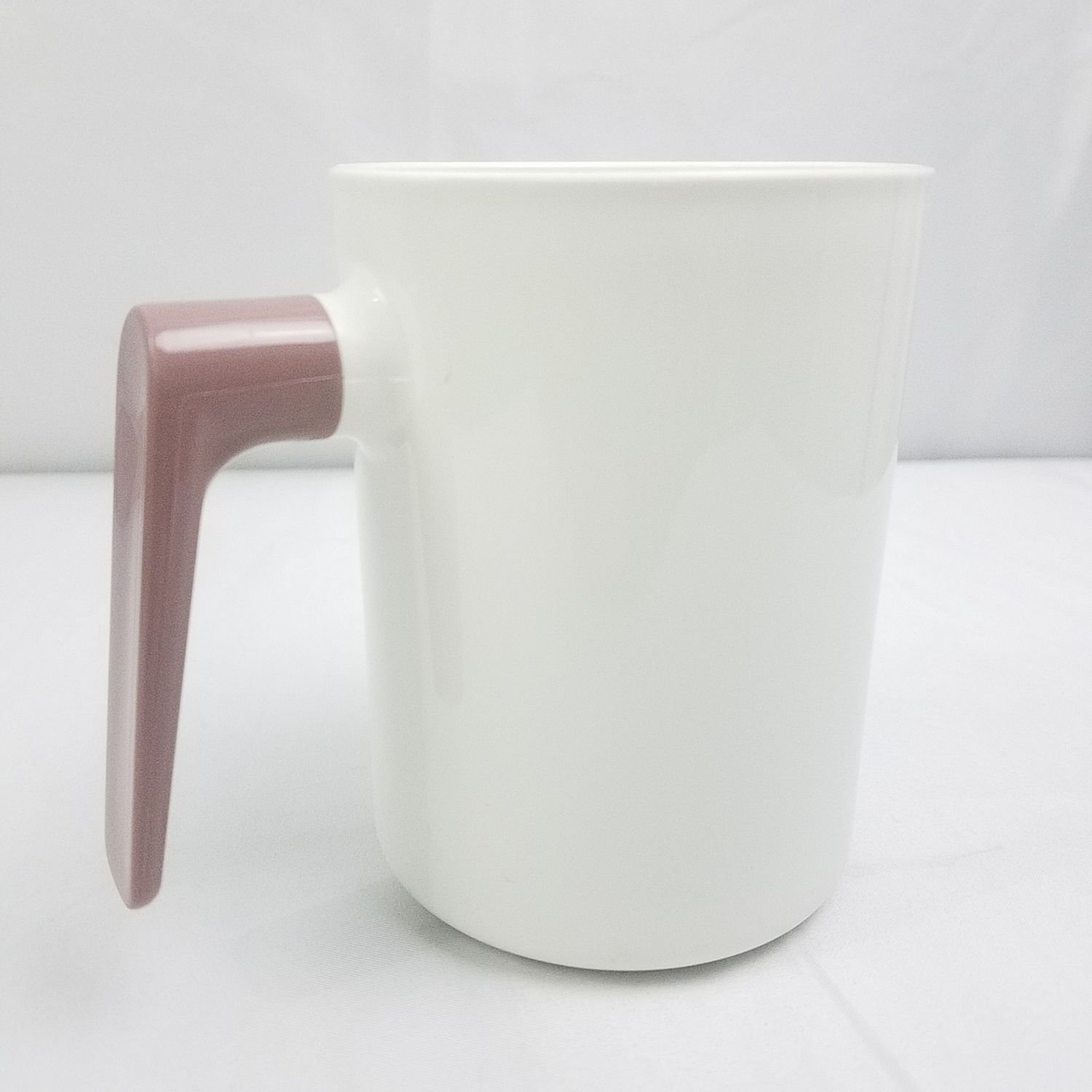 Pvc Cup With Handle ($0.75/unit) (24units/order)
