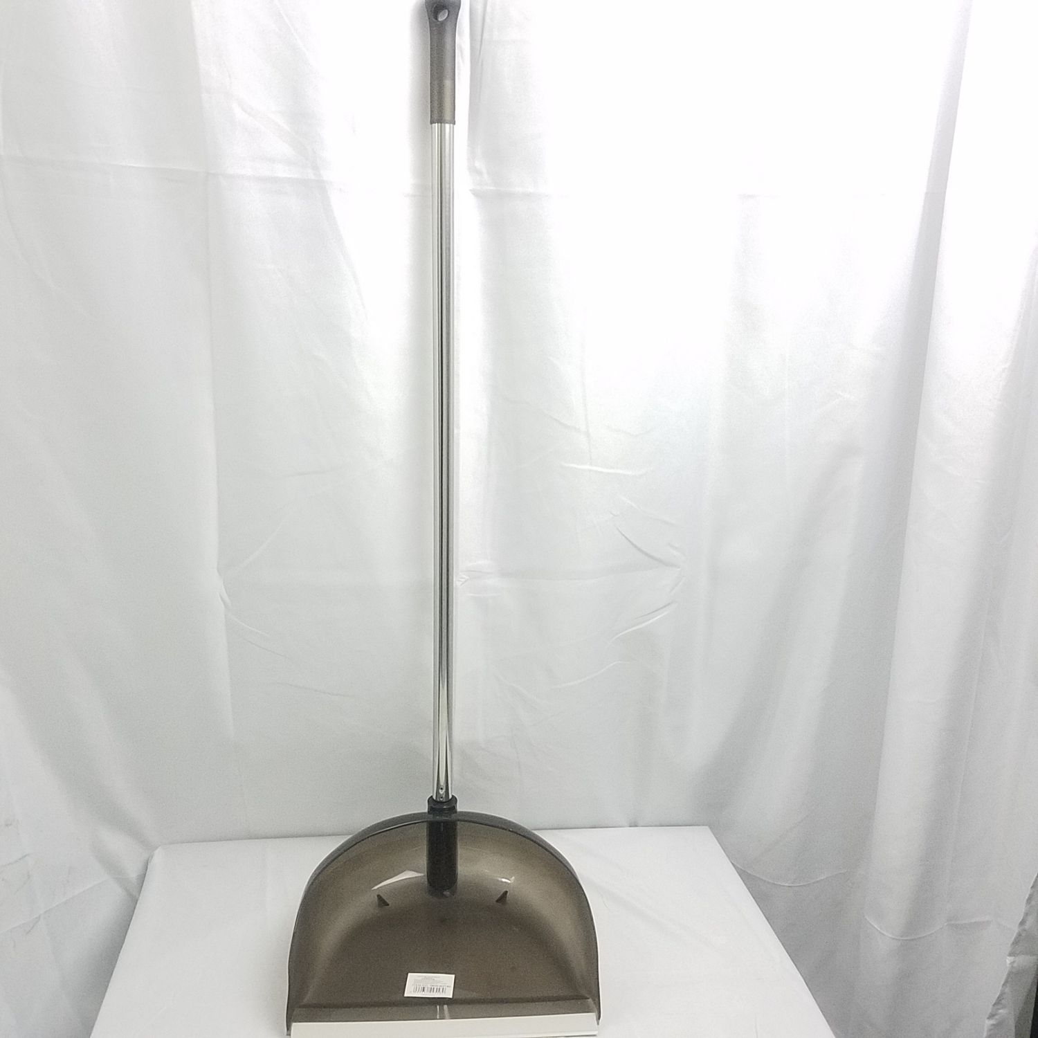 Pvc Dust Pan  ($1.75/unit) (24units/order) Black