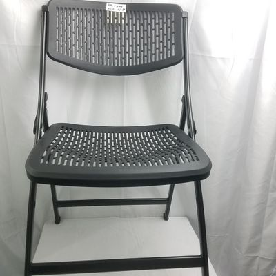 Heavy Folding Chair Black  ($21.50/unit)(4unit/0rder)
