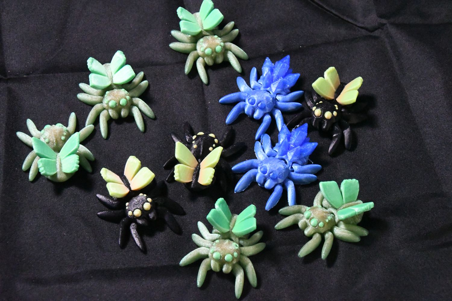 Tiny Spiders 2 spiders per order