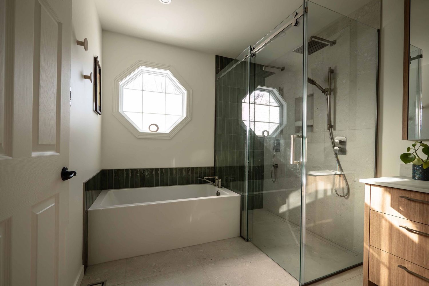 SALLE DE BAIN MODERNE