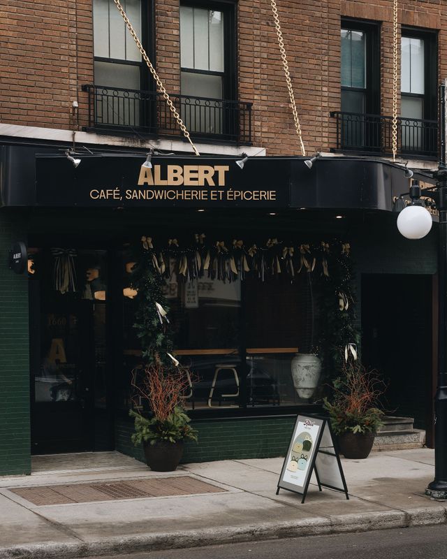 Albert Café
