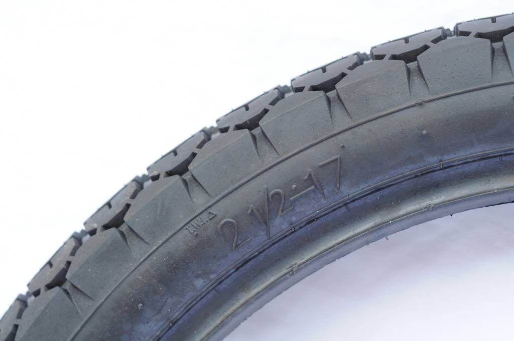 Rear Tire 2 x 1/2 17 Surrey