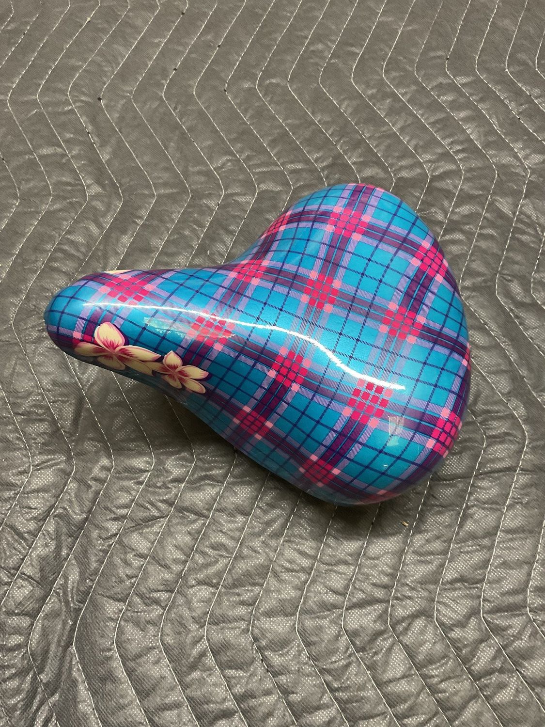 Children&#39;s Bicycle Seat (Blue &amp; Pink Argyle w/ Flowers)