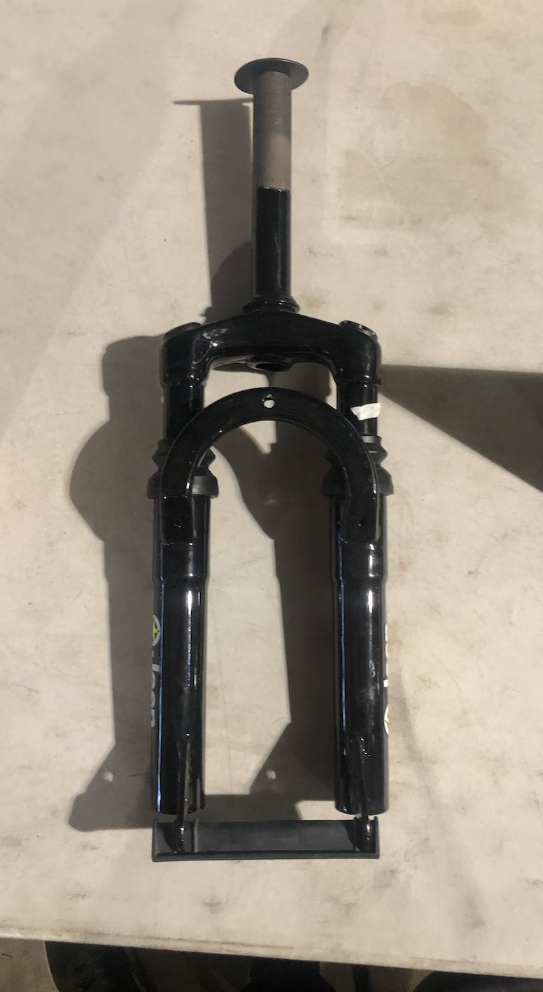16&quot; Jeep Suspension Bicycle Fork 1&quot; x 5 3/4&quot; Threaded (Black)