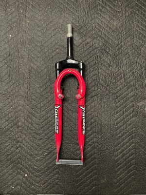 Vitesse 1” x 6” Threaded 27.5” Suspension Fork (Red &amp; Black)