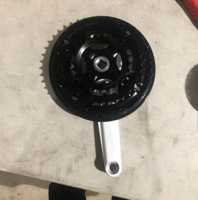 3 Speed Bicycle Crank Set (Black & White) 3 Speed Bicycle Crank Set (Black & White)