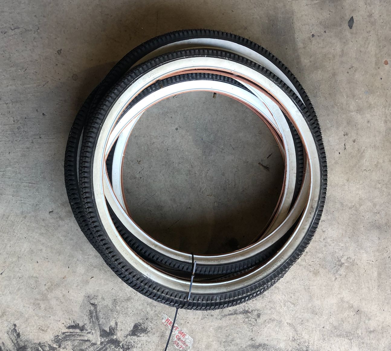 26&quot; Cruiser Bicycle Tire (White Wall)