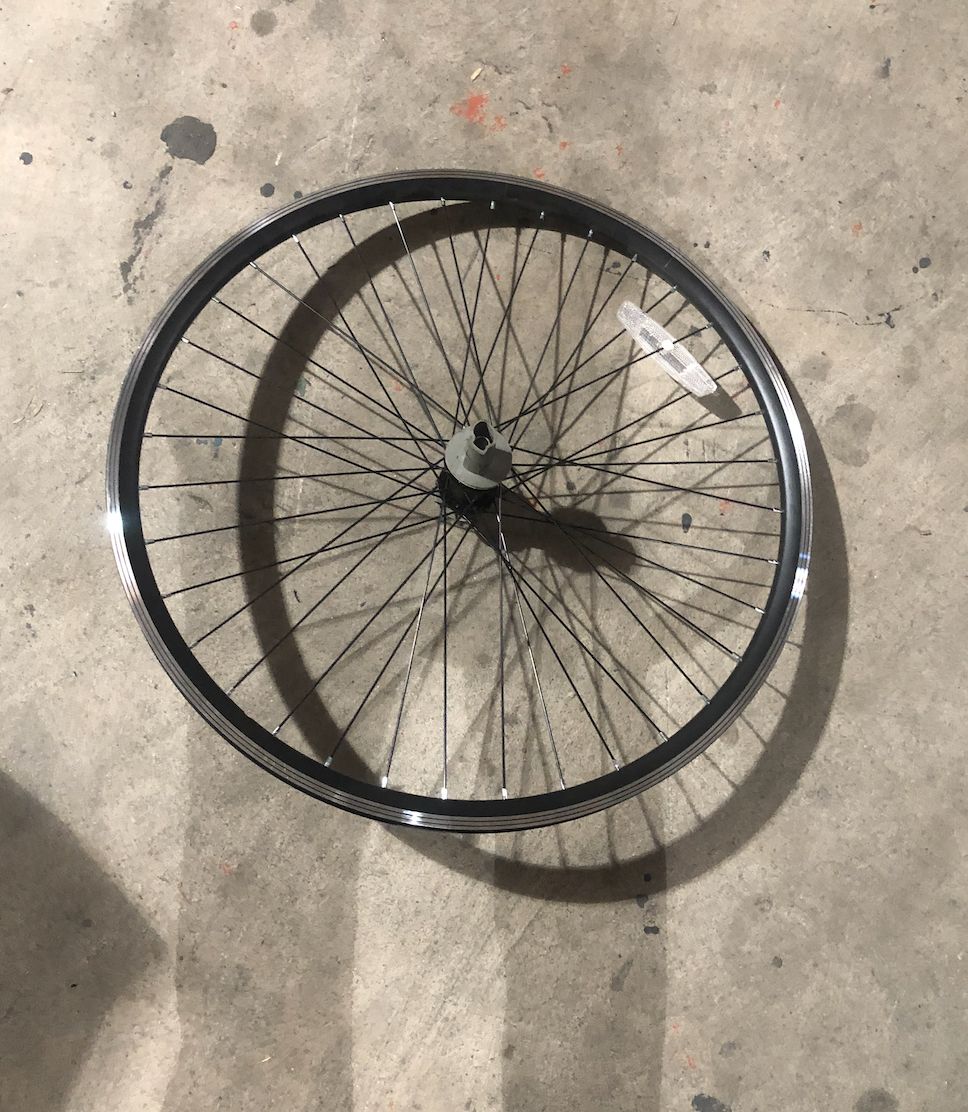 27&quot; 1/2 Front Bicycle Wheel / Aluminum (Silver)