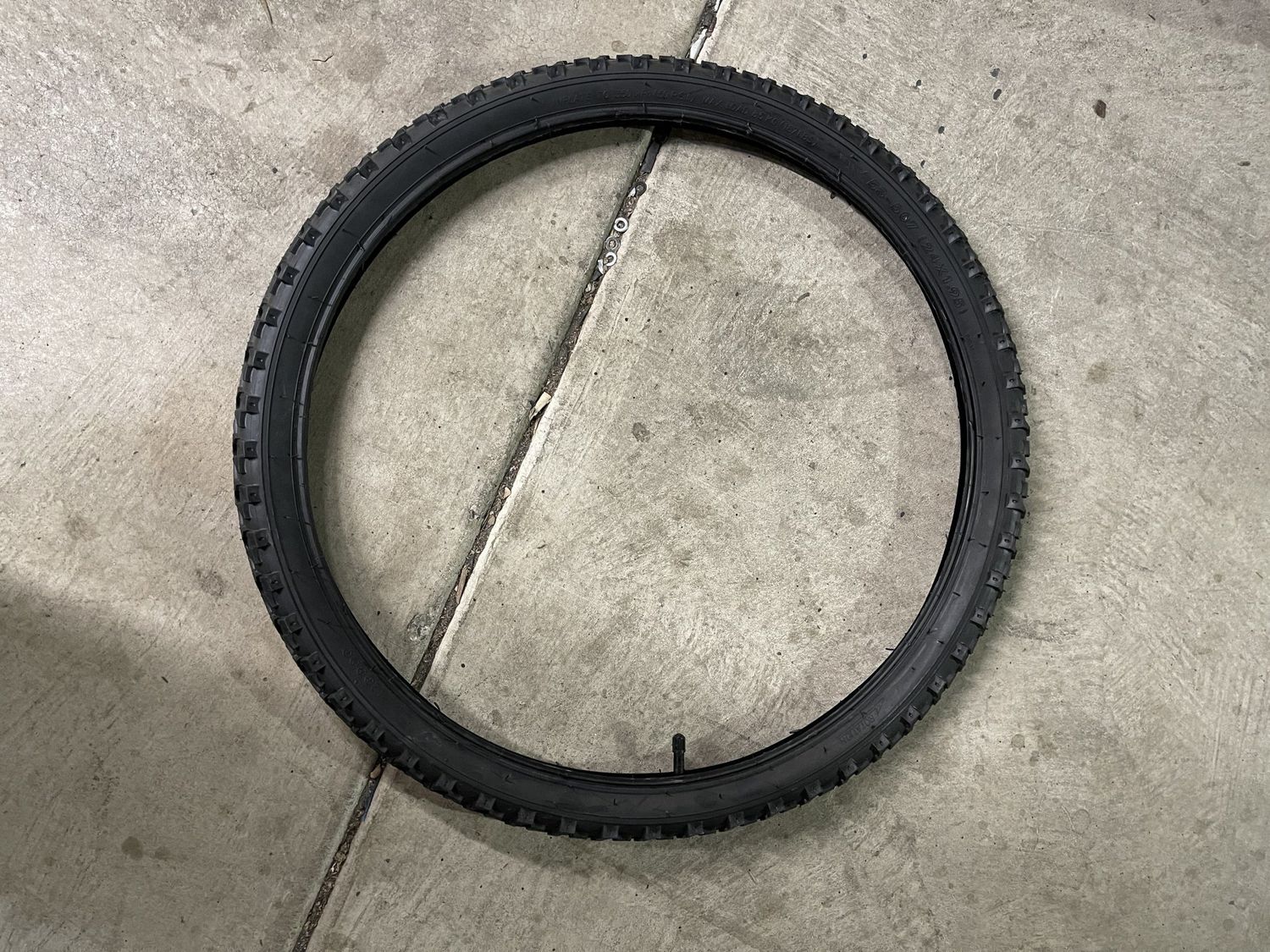 Bulk 29 X 2.30 Black Tire &amp; Tube