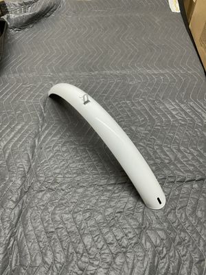 26” Front Bicycle Fender (White) Long