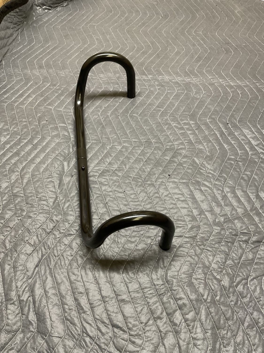 2 Piece Drop Bar Bicycle Handlebars (Black)