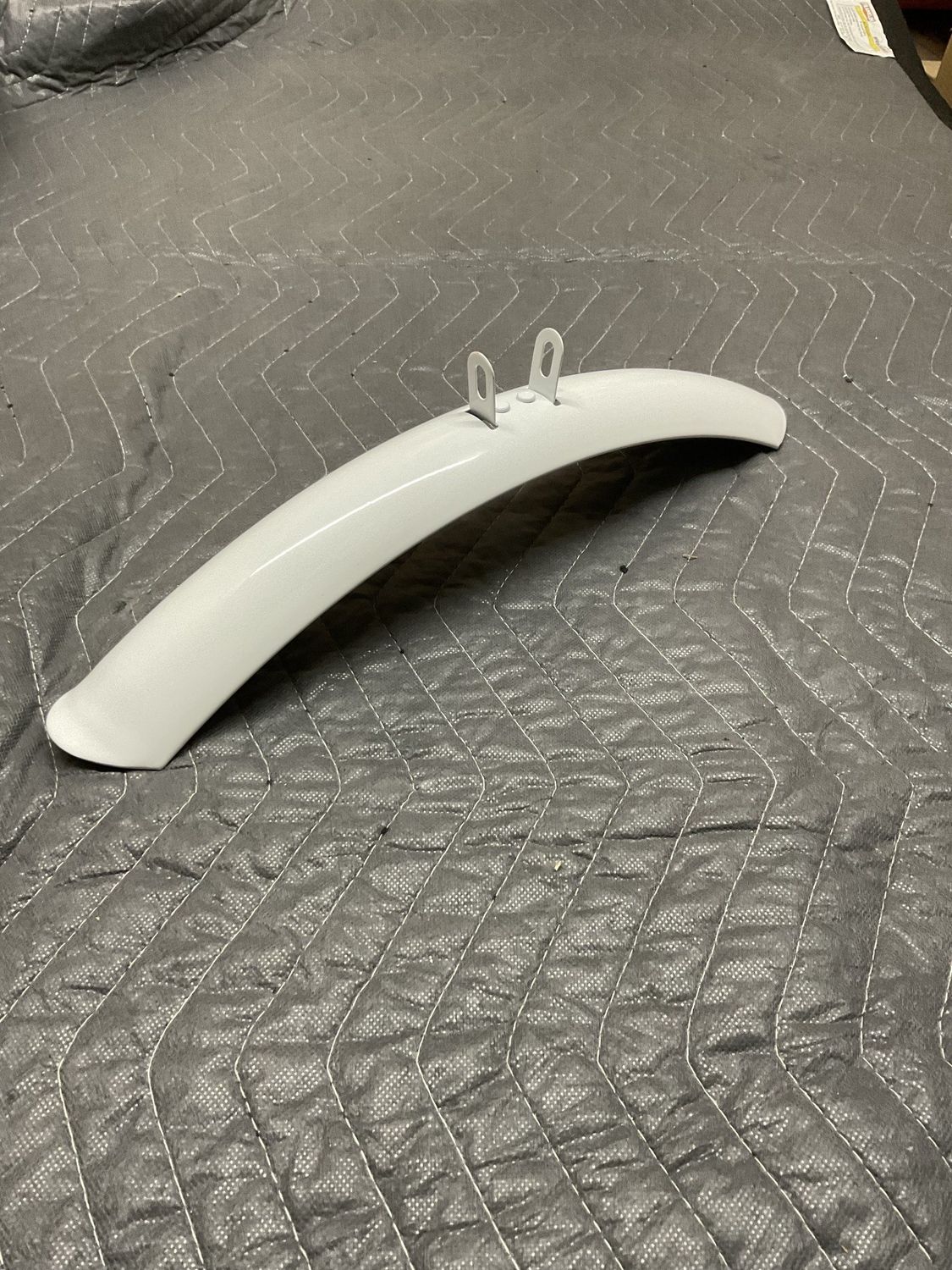 26” Front Bicycle Fender (White) Short