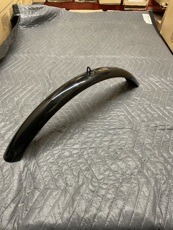 26” Front Bicycle Fender (Black) Long