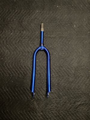 1” x 6 1/2” Threaded 26” Bicycle Fork (Dark Metallic Blue)