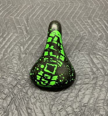 Children’s Bicycle Seat (Green Shoeprint)