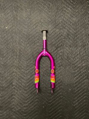 1” x  5 1/8” Rigid 18&quot; Bicycle Fork (Purple w/ Flowers)