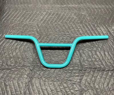 20&quot; Bicycle Handlebars (Light Blue)