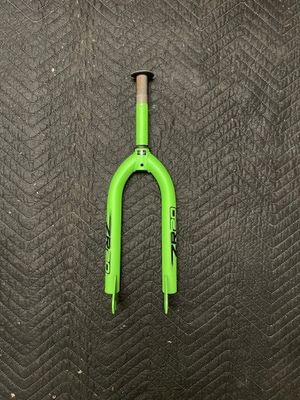 ZR20 1” x 6” Threaded 20” Bicycle Fork (Green)