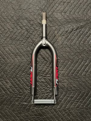 20&quot; Threaded FsPro Bicycle Fork 5 1/2” Steer Tube (Gray &amp; Red)